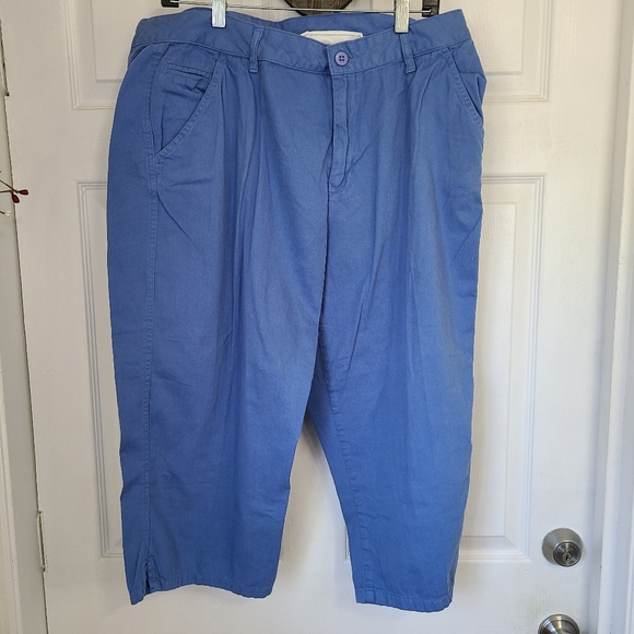 Only Necessity Woman's Sports Knit Capri's, Size: 18 Color: Blue - Picture 3 of 13